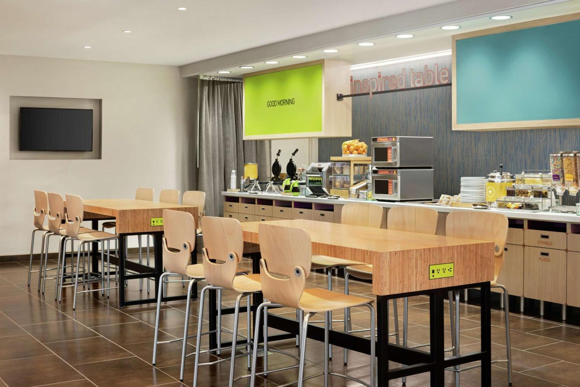Home2 Suites By Hilton Brooklyn Park Minneapolis Экстерьер фото